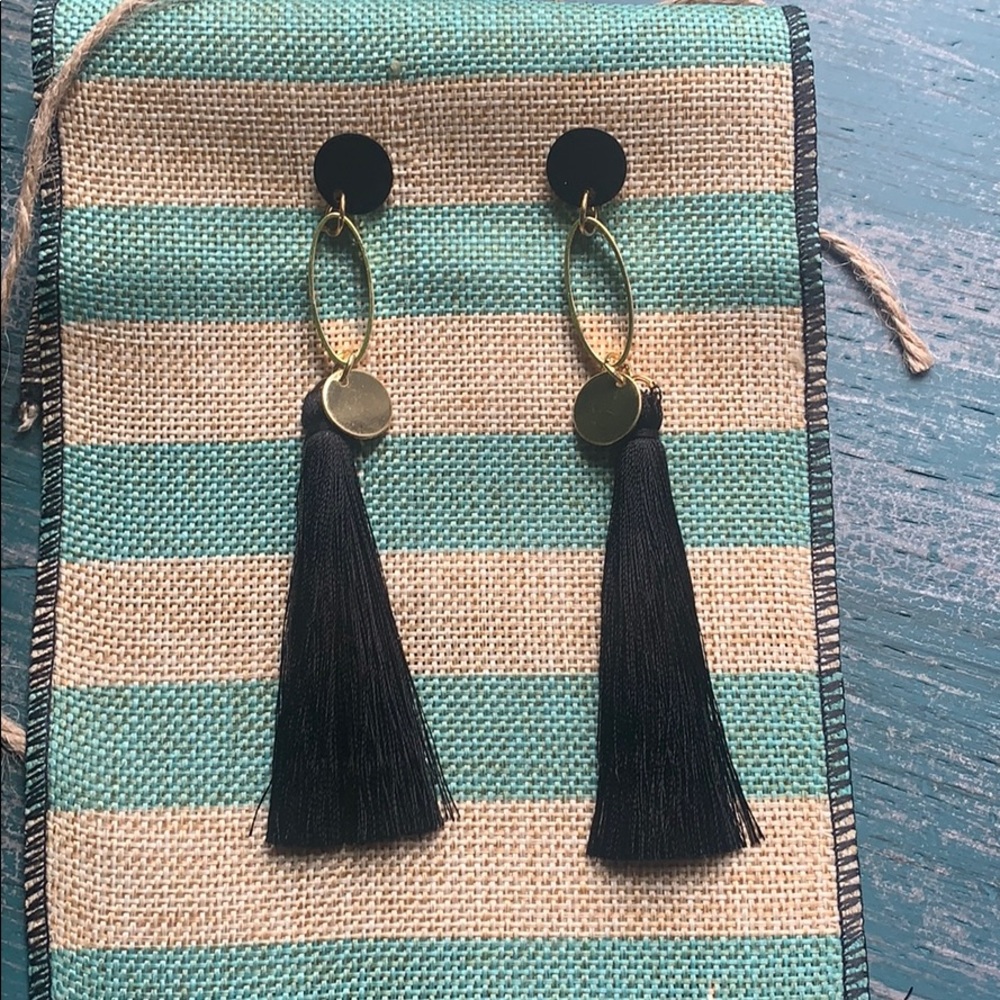 New Boho Chic Tassel Earrings 🦋 Bundle 3/$25